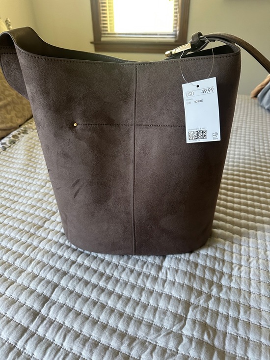 H&M Handbags - H&M Brown Suede Bucket Shoulder Bag